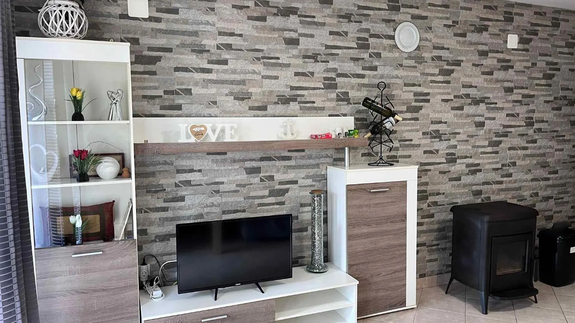 Apartment In Malinska - Insel Krk 53134